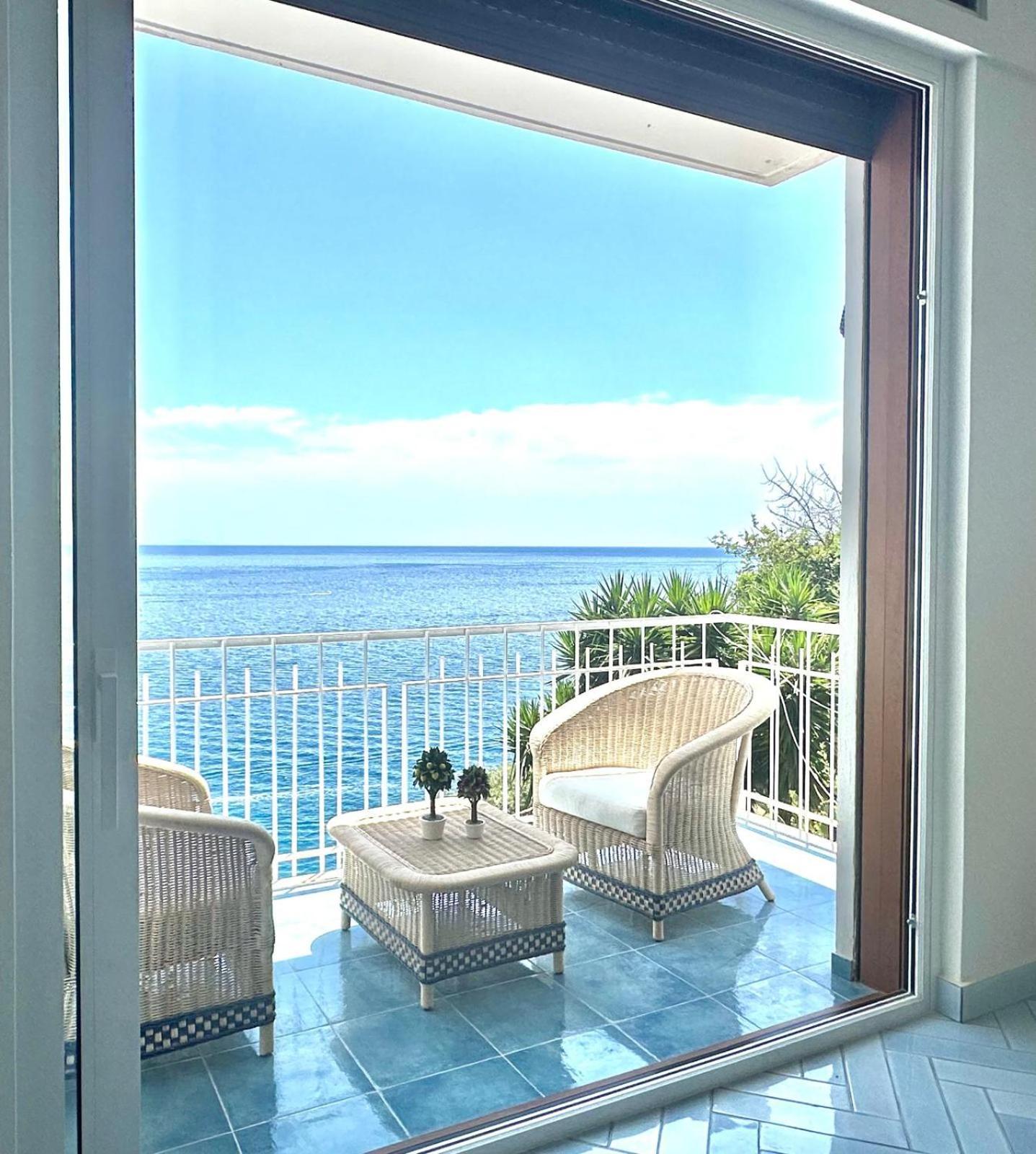 Dimora Collection - Amalfi - Boutique Luxury Residence With Direct Sea View And Access 외부 사진